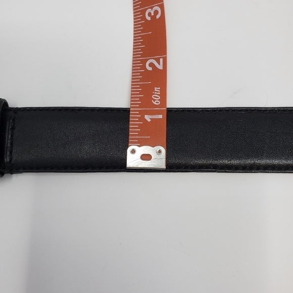 COACH BLACK LEATHER BELT GOLD BUCKLE MEN SIZE 40 CLASSIC PROFESSIONAL BUSINESS - Picture 9 of 14